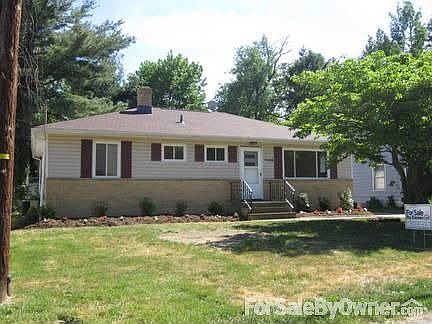 2nd image of 1506 Marlowe Ave