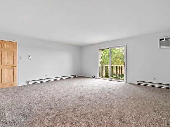 4th image of 4309 W Park Lane Dr APT 3A