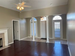 8311 Floral Springs Dr, Cordova, TN 38016