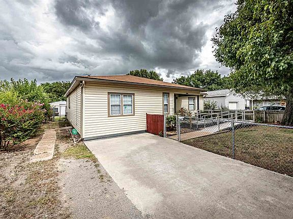 5th image of 2915 NW 17th St