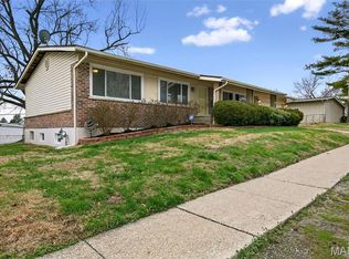 13545 New Halls Ferry Rd, Florissant, MO 63033