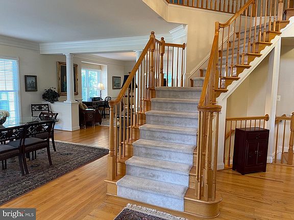 2nd image of 6915 Bonheim Ct
