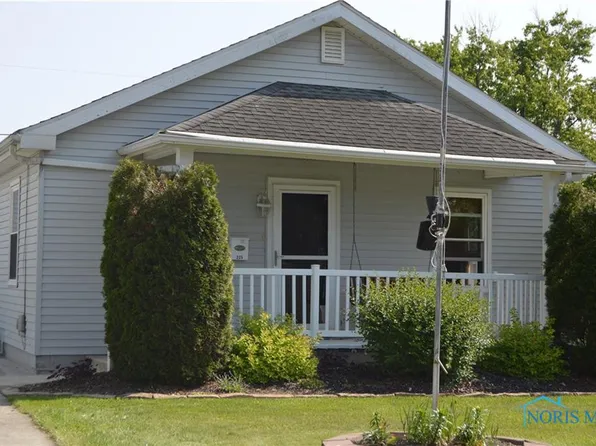 225 Lester Ave, Findlay, OH 45840