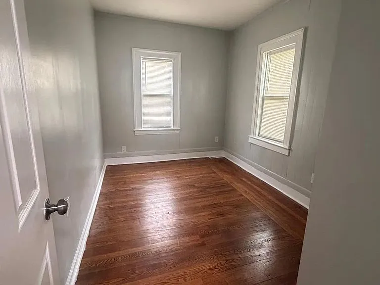 463-465 Connecticut Ave #3 — Photo 5