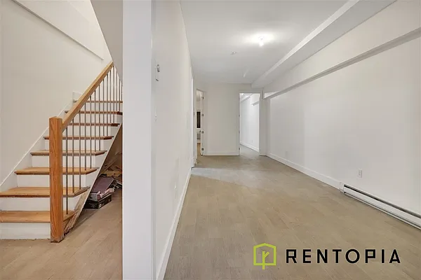 Rented by Rentopia | media 30