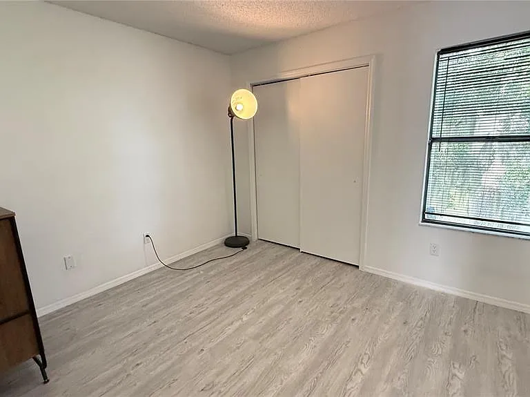 72 Lakepointe Cir — Photo 42