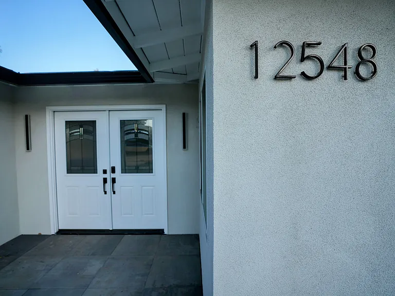 12548 Paseo Flores — Photo 3
