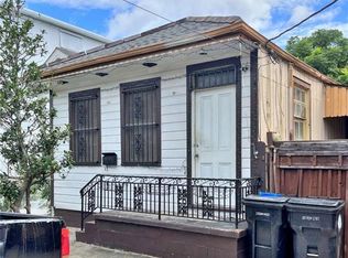819 9th St, New Orleans, LA 70115