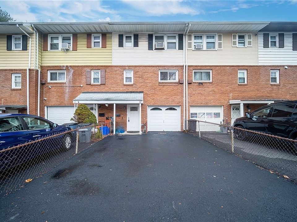 1st image of 17 Roosevelt Drive