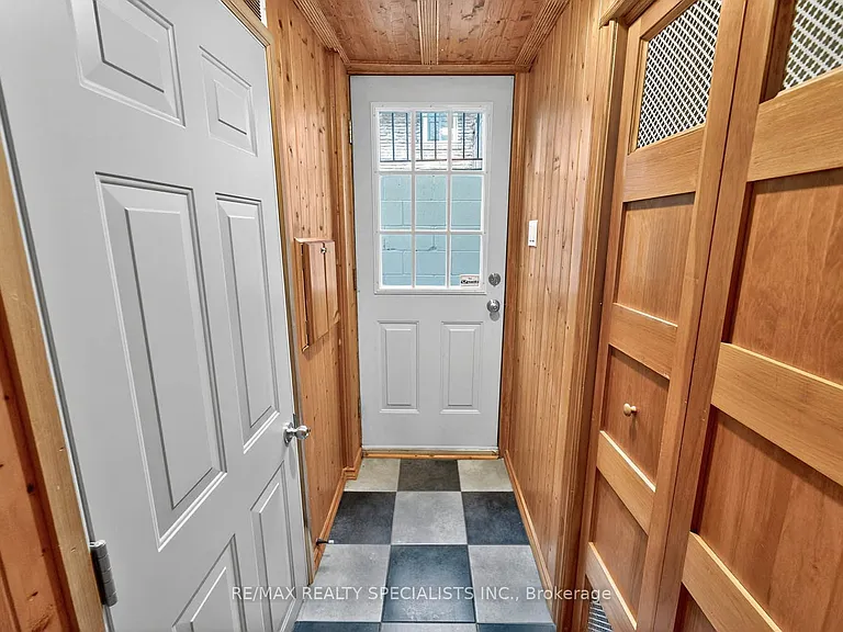 1912 Bonnymede Dr #LOWER — Photo 7
