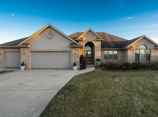 W4754 Ridgeview Rd, Elkhorn, WI 53121