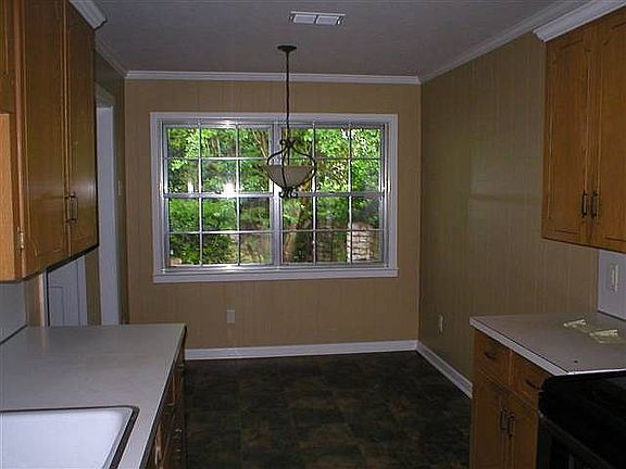 kitchen &breakfast nook
