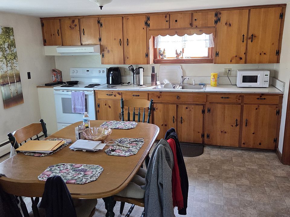 2nd image of 1356 Bloom Rd #201