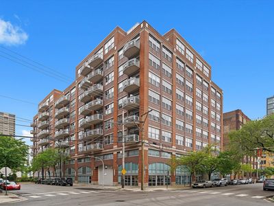 933 W Van Buren St APT 320, Chicago, IL, 60607