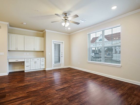5th image of 153 Enterprise Dr #2204
