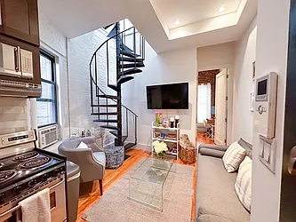 Rented by Voro, LLC