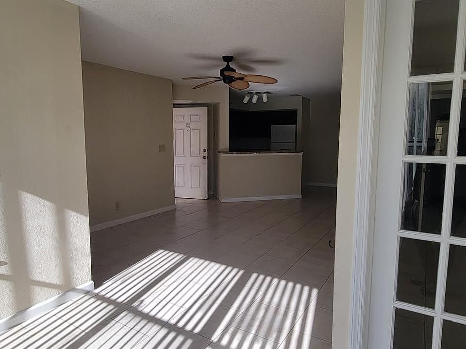 1st image of 3330 Pinewalk Dr N APT 1614