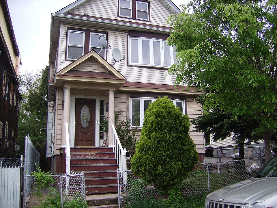 1st image of 203-207 N Burgher Ave