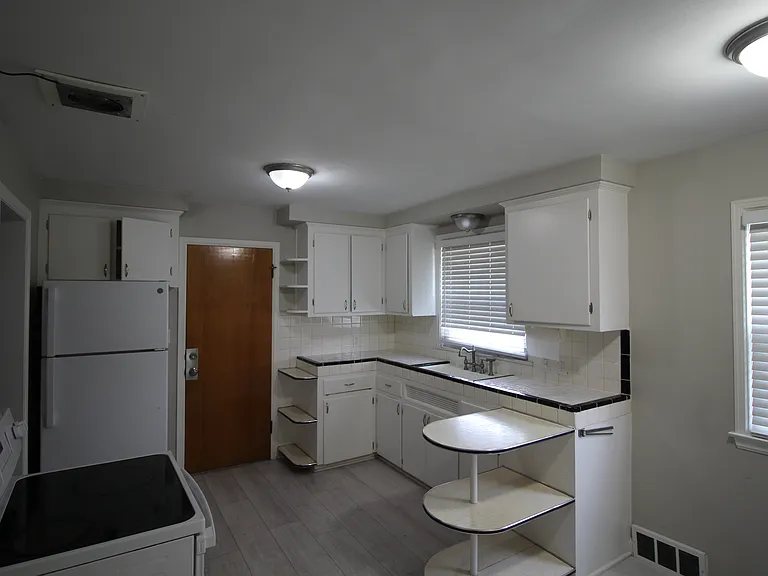 10427 S Morrow Cir #1 — Photo 6