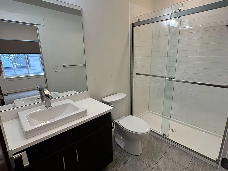 28 A Hickory Loop #28A — Photo 11