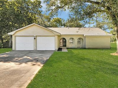 118 County Road 14, Liverpool, TX, 77577