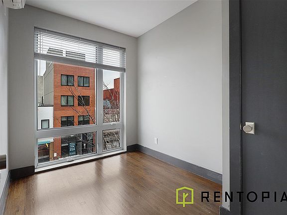 3rd image of 276 Nostrand Ave #2J