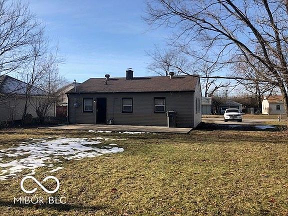 2nd image of 3105 N Priscilla Ave