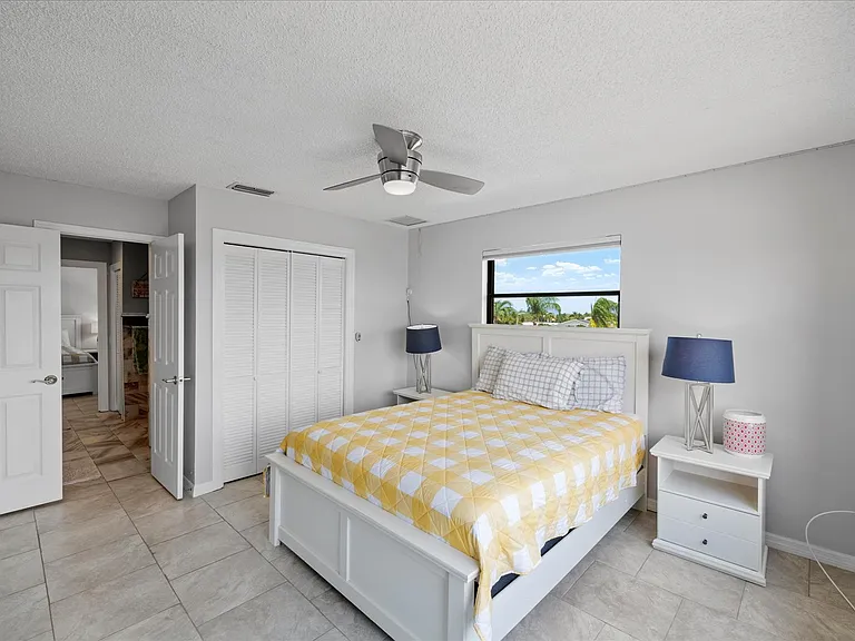 3534 Seaway Dr — Photo 39