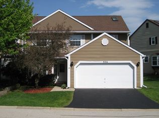 506 Ascot Ln, Streamwood, IL