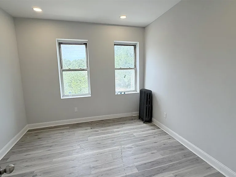 74 Kirkland St #24 — Photo 6
