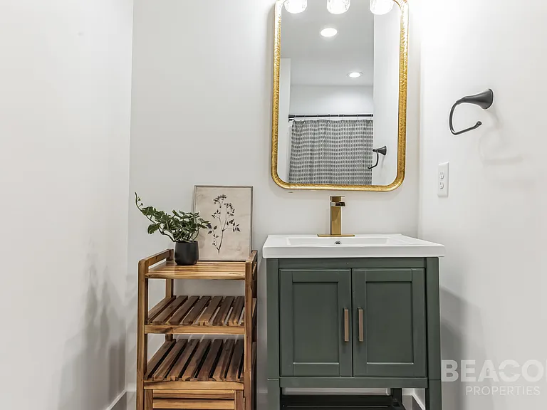 2113 Plaza Dr — Photo 17