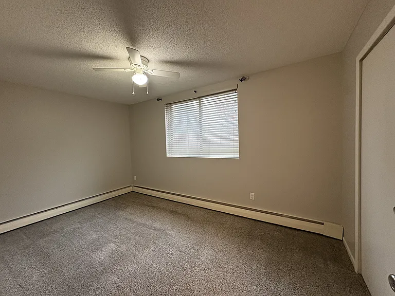 9141 Olson Memorial Hwy #106 — Photo 11