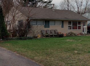 1965 Westfield Dr N, Columbus, OH 43223