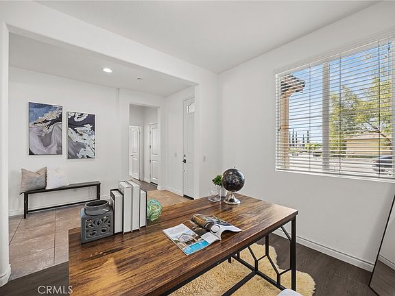 3rd image of 17044 Cerritos St