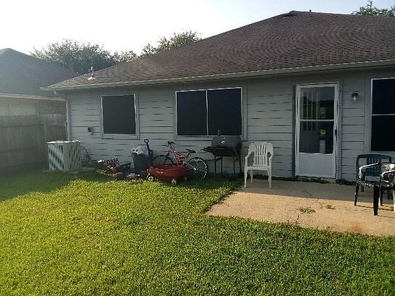2nd image of 4146 Almond Lake Dr