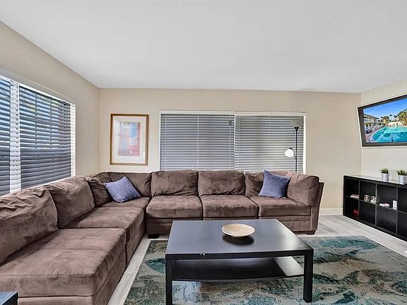 2nd image of 3226 NE 12th St APT 11