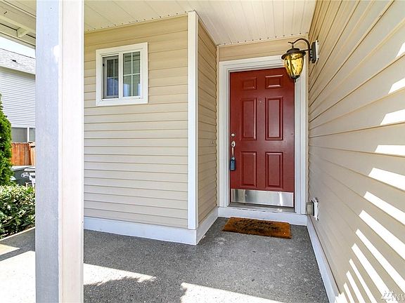2nd image of 9537 187th Street Ct E