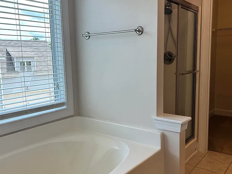 219 Greenstone Way — Photo 33