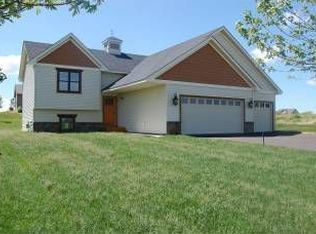 5166 Harvest Curv, Mayer, MN 55360