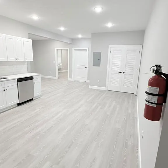168-170 Fair St #304 — Photo 3