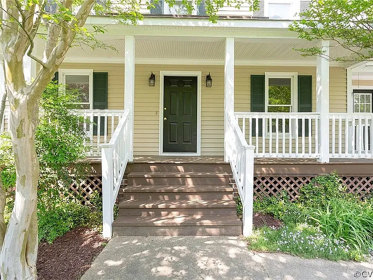 8908 Castle Point Dr — Photo 1