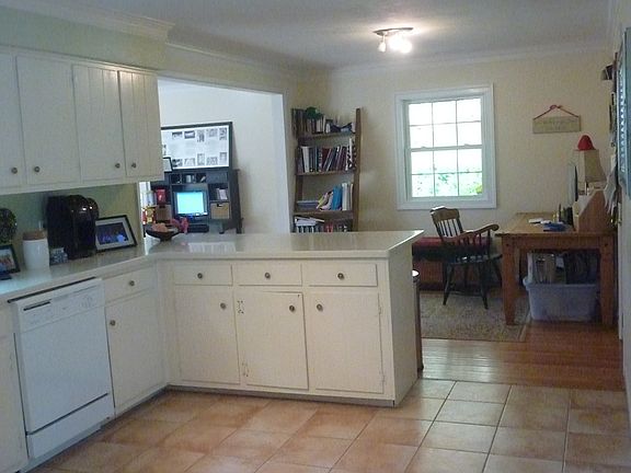 Open kitchen