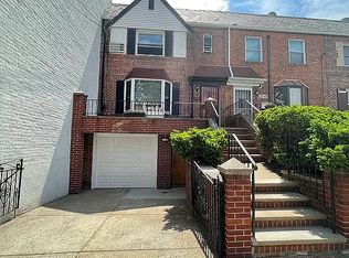 25-63 43rd St, Astoria, NY 11103