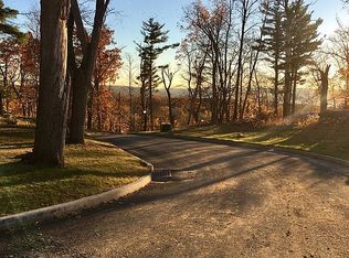 25 Dearman Close, Irvington, NY 10533