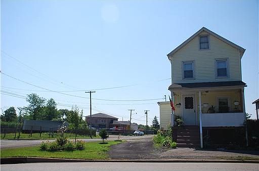 2nd image of 86 Causeway St