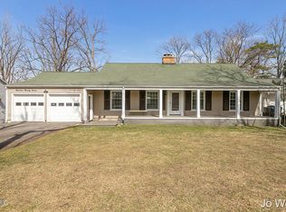 1927 Michigan St NE, Grand Rapids, MI 49503