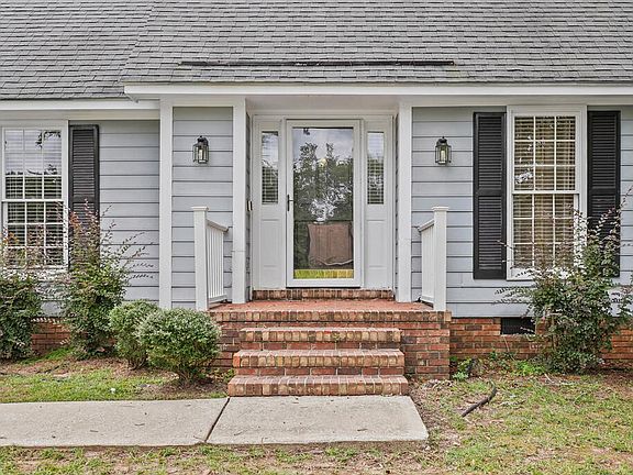 4th image of 3436 Plantation Dr