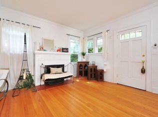 15 Coleman Ter, Tenafly, NJ 07670