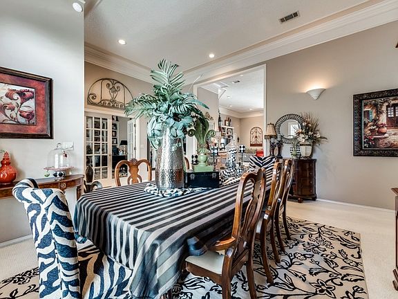 5th image of 2216 Bradford Ct