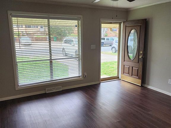 2nd image of 4907 Highlake Dr #53